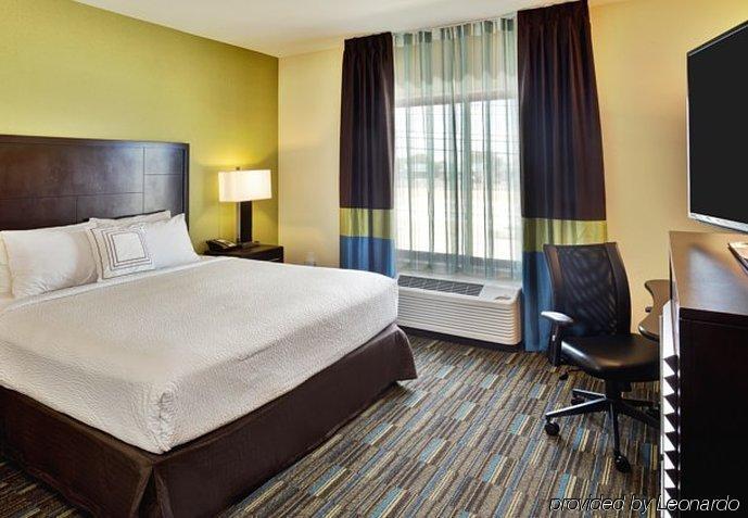 Fairfield Inn And Suites By Marriott Austin Northwest/Research Blvd Exterior photo